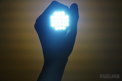 光影的藝術(shù) 照明素材、設(shè)備與裝置全解析